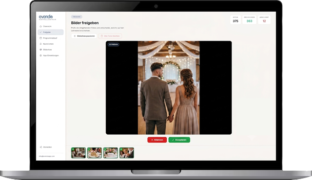 Laptop-Mockup mit dem Evendo-Kontrollzentrum und der Bilder-Freigabe-Ansicht